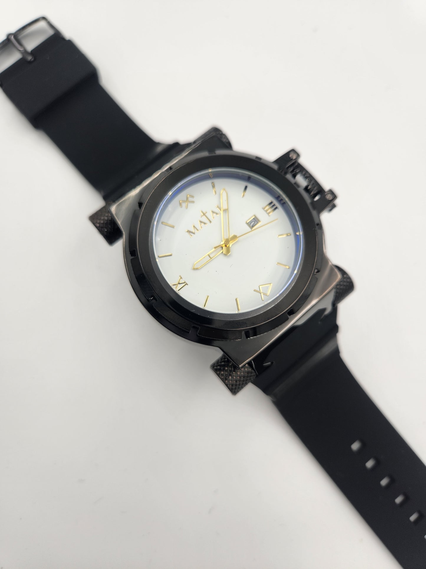 Matai - Black Series / White Genesis G3 Watch