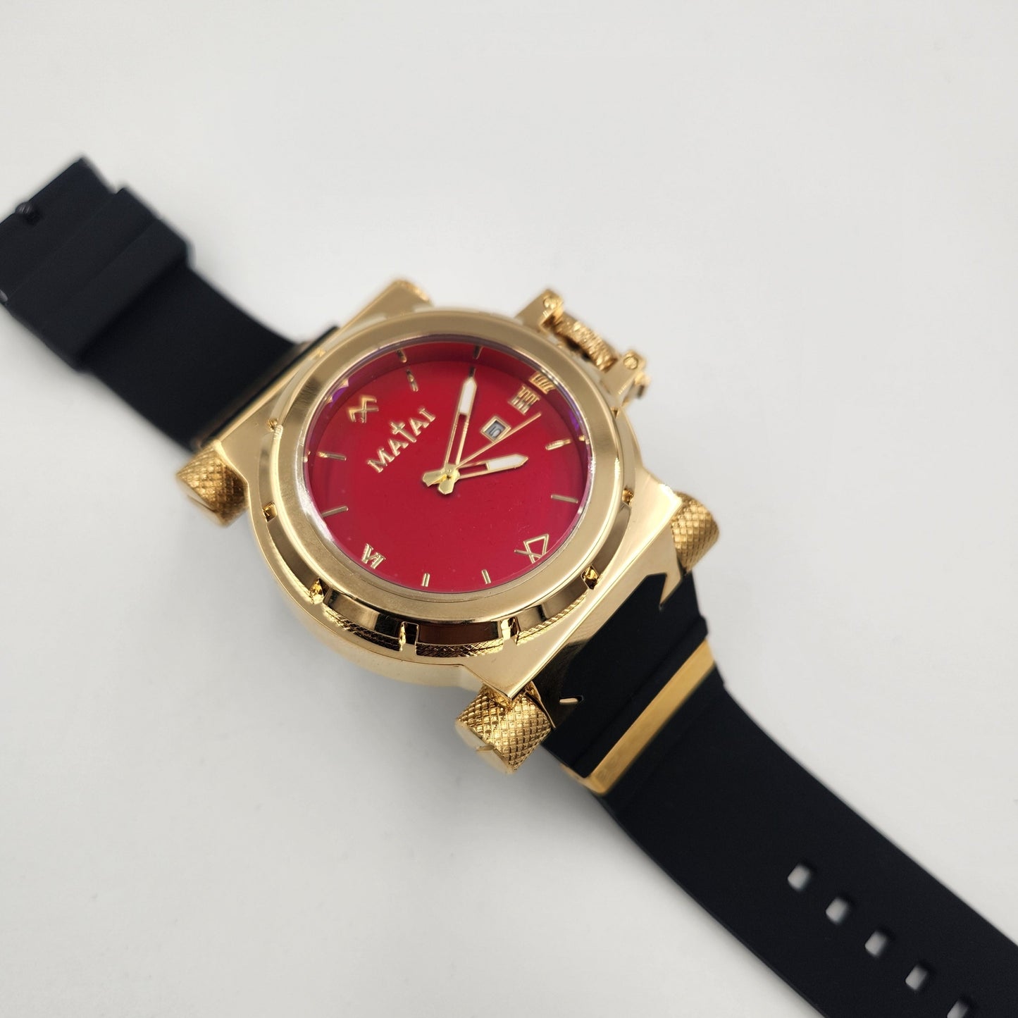 Matai - Gold / Red Genesis G3 Watch